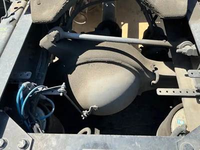 Meritor-Rockwell RS23160 Rear Axle Housing for a Meritor/Rockwell RS23160