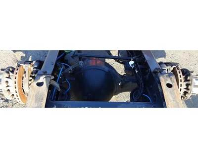 Meritor-Rockwell RS23160 Rear Axle Housing for a Freightliner Cascadia 116 Day Cab