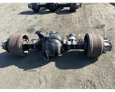 Meritor-Rockwell RS23160 Rear Axle Housing for a Freightliner Cascadia 113