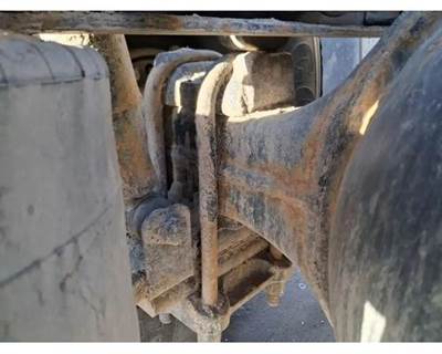 Meritor-Rockwell RS23160 Rear Axle Housing for a Freightliner Cascadia 113