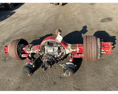 Meritor-Rockwell RS23160 Rear Axle Housing for a Peterbilt 377