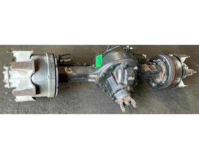 Meritor-Rockwell RS23160 Rear Axle Housing for a Ford F800