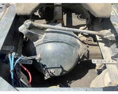Meritor-Rockwell RS23160 Rear Axle Housing for a Freightliner CASCADIA