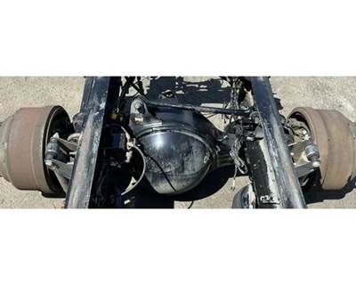 Meritor-Rockwell RS23161 Rear Axle Housing for a Mack CXU612