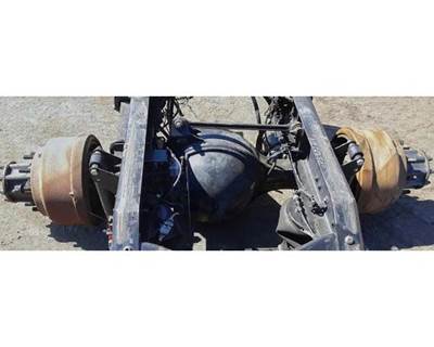 Meritor-Rockwell RS23161 Rear Axle Housing for a Mack CXU612