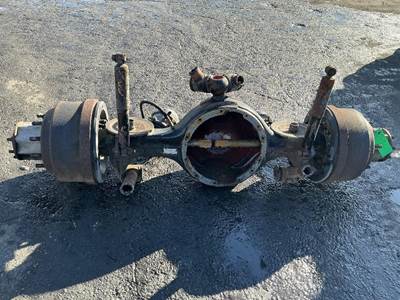 Meritor-Rockwell RS23240 Rear Axle Housing for a Freightliner FL70
