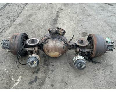 Meritor-Rockwell RS23240 Rear Axle Housing for a Freightliner FL70