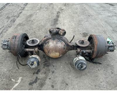 Meritor-Rockwell RS23240 Rear Axle Housing for a Freightliner FL70