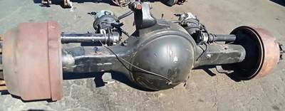 Meritor-Rockwell RSL23160 Rear Axle Housing for a International ProStar