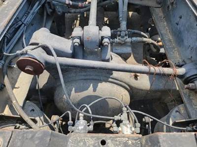 Meritor-Rockwell SSHD Rear Axle Housing for a Kenworth C500