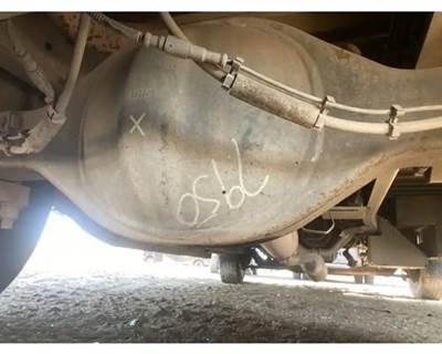 Spicer S110 Rear Axle Housing for a Workhorse Custom Chassis W62