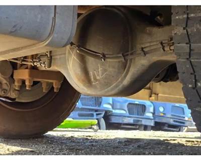 Spicer S110 Rear Axle Housing for a Workhorse Custom Chassis W62