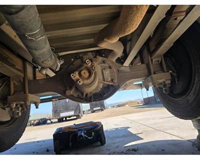 Spicer S110 Rear Axle Housing for a Workhorse W62