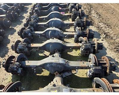 Spicer S130 Rear Axle Housing for a Workhorse Custom Chassis W62