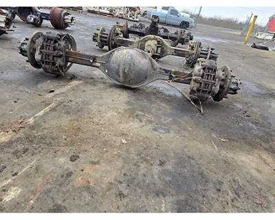 Spicer S130 Rear Axle Housing for a Workhorse W62