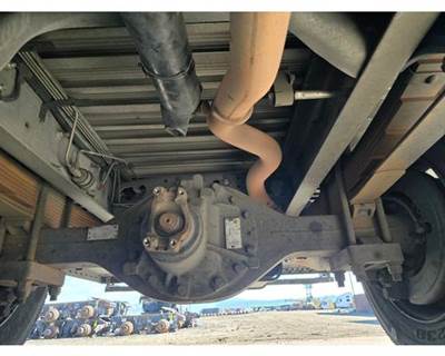 Spicer S130 Rear Axle Housing for a Workhorse W62