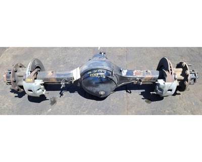 Spicer S150S Rear Axle Housing for a International 1652