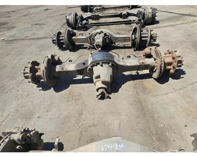 Spicer S150S Rear Axle Housing
