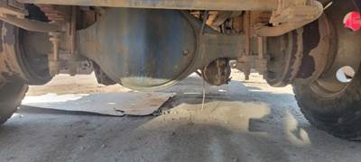 Spicer S23170D Rear Axle Housing for a Kenworth T300