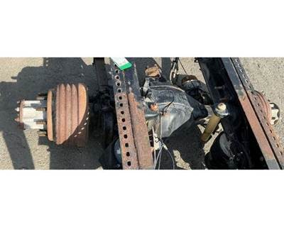 Spicer S23190D Rear Axle Housing for a Peterbilt 384