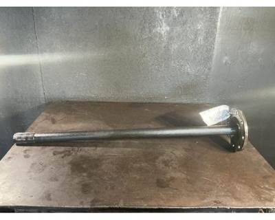 Eaton DSP41 Axle Shaft for a Kenworth T800