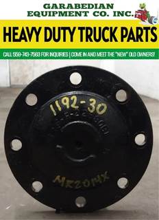 Meritor-Rockwell MD2014X Axle Shaft for a Freightliner Cascadia 125