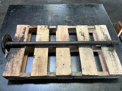 Meritor-Rockwell MD2014X Axle Shaft for a Meritor/Rockwell MD2014X