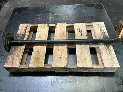 Meritor-Rockwell MD2014X Axle Shaft for a Meritor/Rockwell MD2014X