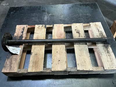 Meritor-Rockwell MD2014X Axle Shaft for a Meritor/Rockwell MD2014X