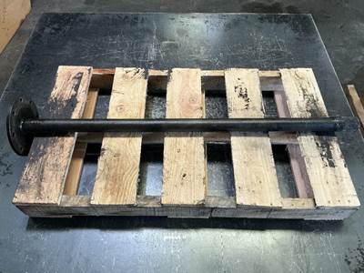 Meritor-Rockwell MD2014X Axle Shaft for a Meritor/Rockwell MD2014X