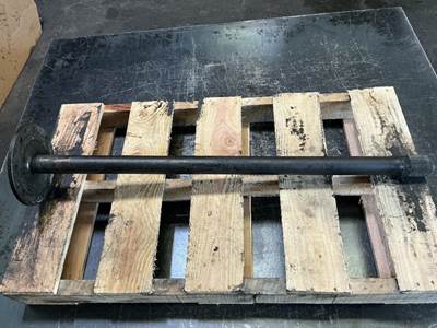 Meritor-Rockwell MD2014X Axle Shaft for a Meritor/Rockwell MD2014X