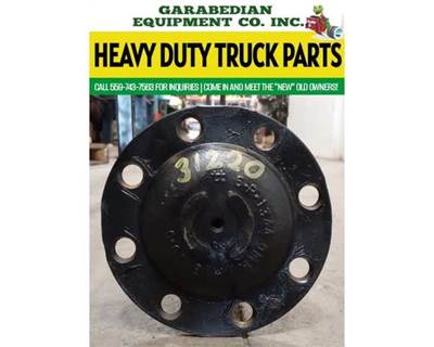 Meritor-Rockwell MD2014X Axle Shaft for a Volvo VNL