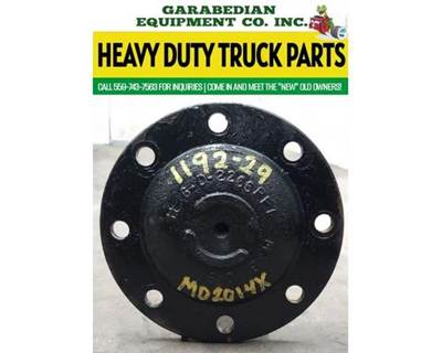 Meritor-Rockwell MD2014X Axle Shaft for a Freightliner Cascadia 125