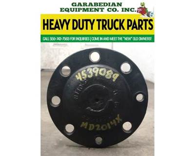 Meritor-Rockwell MD2014X Axle Shaft for a Mack N/A