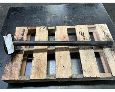 Meritor-Rockwell MD2014X Axle Shaft for a International ProStar