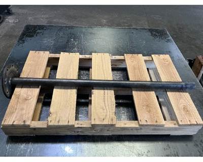 Meritor-Rockwell MD2014X Axle Shaft for a International ProStar