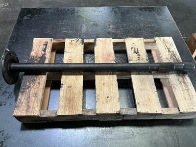 Meritor-Rockwell ME20165 (RSL23160) Axle Shaft for a Meritor/Rockwell CXU613