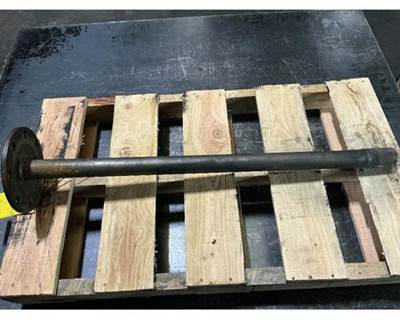 Meritor-Rockwell MR20143 Axle Shaft for a Volvo VNL