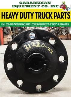 Meritor-Rockwell MR2014X Axle Shaft for a Volvo VNL