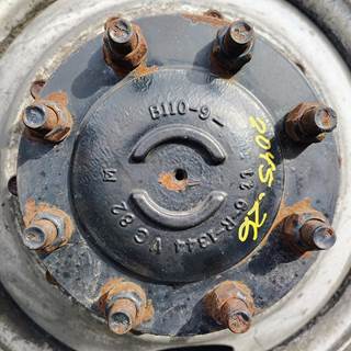 Meritor-Rockwell MR2014X Axle Shaft for a International RH613