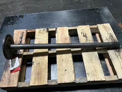 Meritor-Rockwell MR2014X Axle Shaft for a Meritor/Rockwell MR2014X