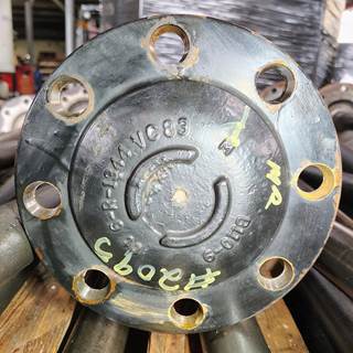 Meritor-Rockwell MR2014X Axle Shaft for a International RH613