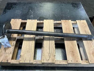 Meritor-Rockwell MR2014X Axle Shaft for a Meritor/Rockwell MR2014X