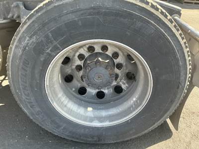 Meritor-Rockwell MR2014X Left Axle Shaft for a Meritor/Rockwell MR2014X