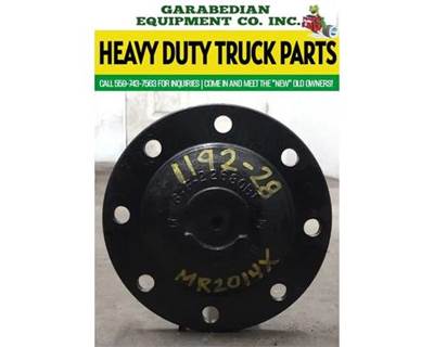 Meritor-Rockwell MR2014X Axle Shaft for a Freightliner Cascadia 125