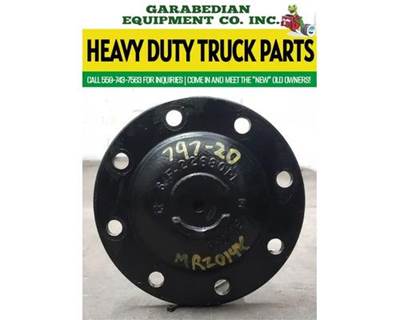 Meritor-Rockwell MR2014X Axle Shaft for a Freightliner Cascadia 125