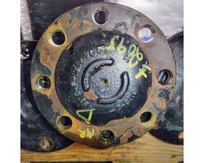 Meritor-Rockwell MR2014X Axle Shaft for a International RH613