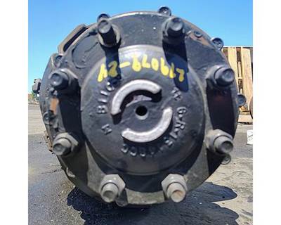Meritor-Rockwell MR2014X Axle Shaft for a Kenworth T680