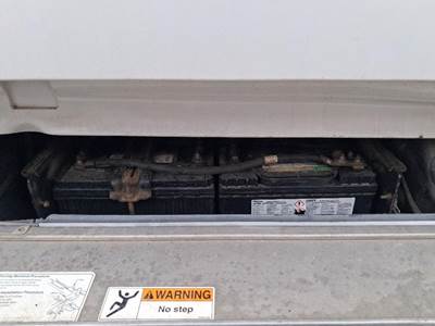 Freightliner Cascadia Battery