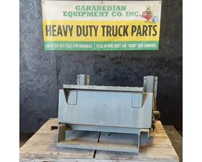 AM General M915A1 Battery Box